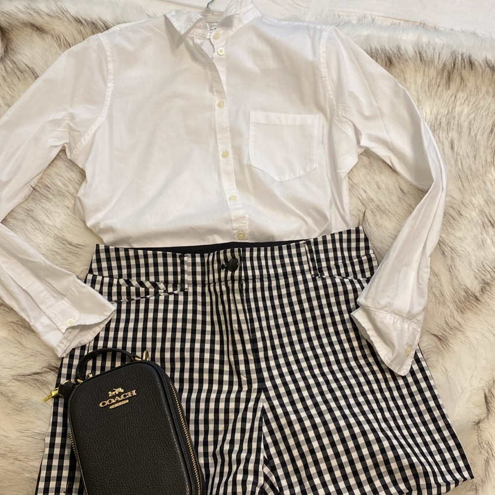White House Black Market shorts